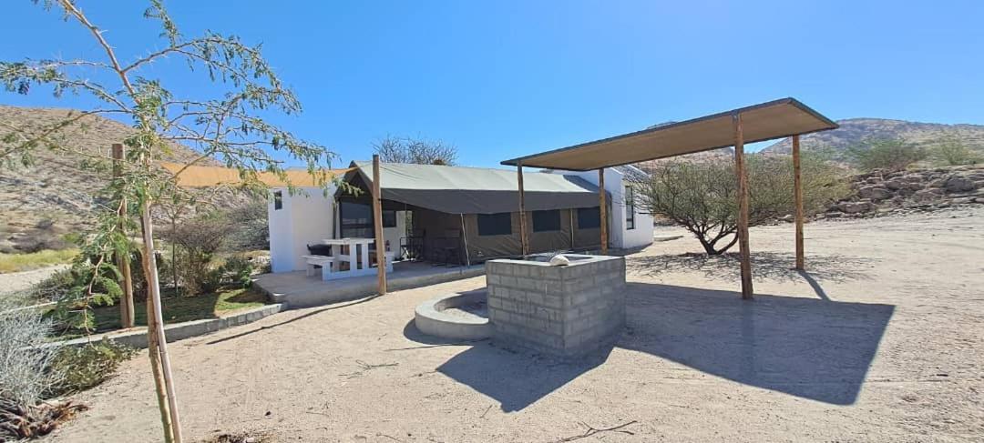 Achab Self Catering Tent Usakos エクステリア 写真