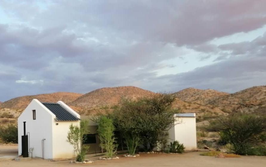 Achab Self Catering Tent Usakos エクステリア 写真